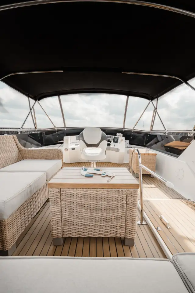 Valhalla upper deck photo 5